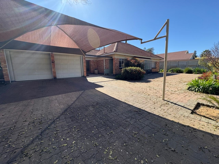 3 Bedroom Property for Sale in St Helena Free State